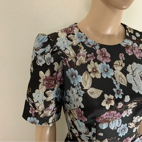 Gal Meets Glam Floral Black Presley dress - Picture 2 of 8